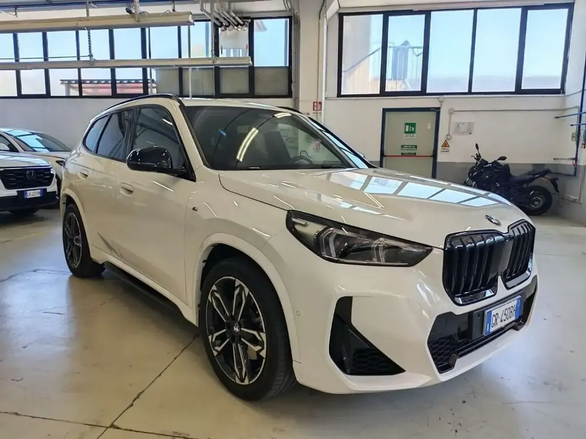 Usata BMW X1 M Sport 218 CV (160 kW) 2023 Bianco SUV
