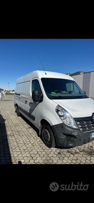 Usata Renault Master 80 CV (58 kW) 2017 Furgone
