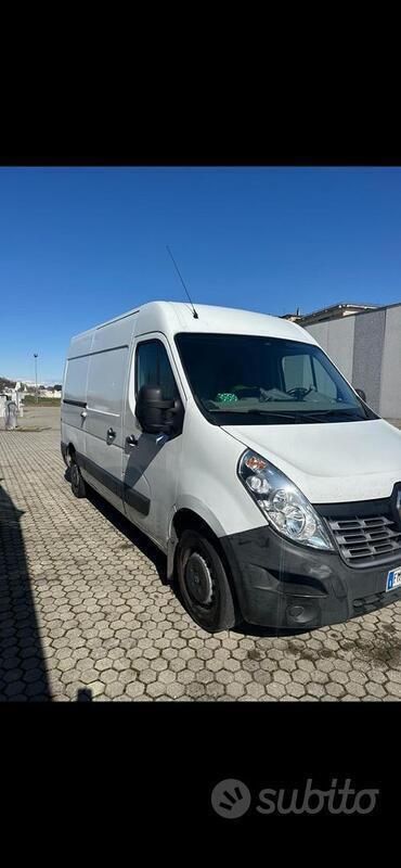 Usata 2017 Renault Master Furgone | 11.000 € (Buon prezzo) - Immagine 1/4