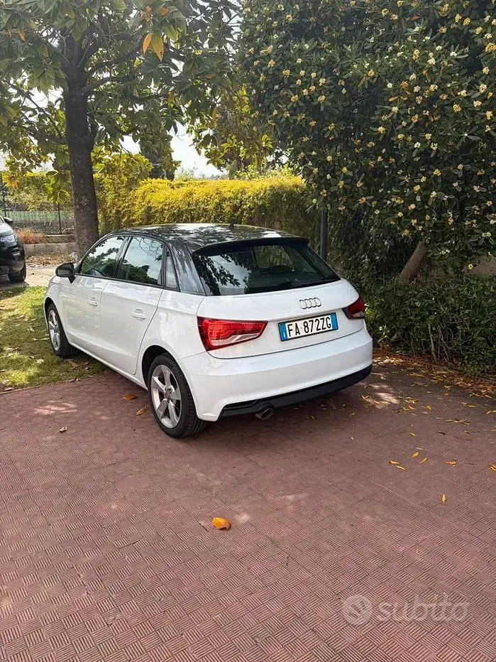 Usata Audi A1 Sportback 90 CV (66 kW) 2015 Bianco Utilitaria