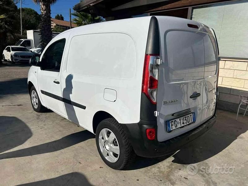 Usata Renault Kangoo 75 CV (55 kW) 2016 Bianco Monovolume