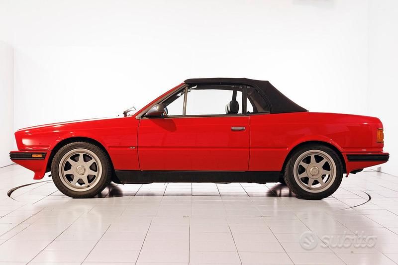 Usata Maserati Biturbo 220 CV (161 kW) 1989 Rosso Cabrio