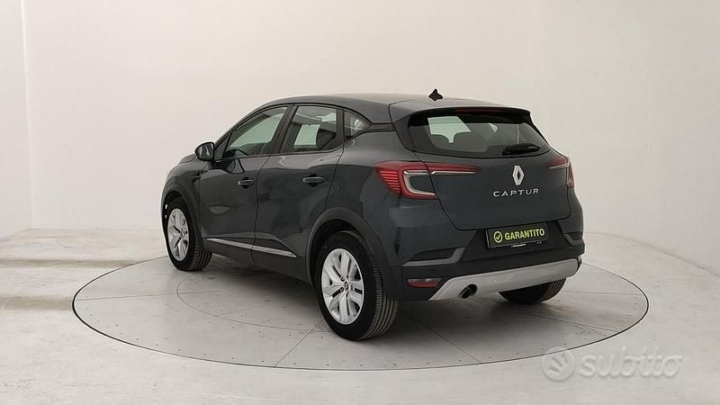 Usado Renault Captur Zen 101 CV (74 kW) 2020 Azul SUV