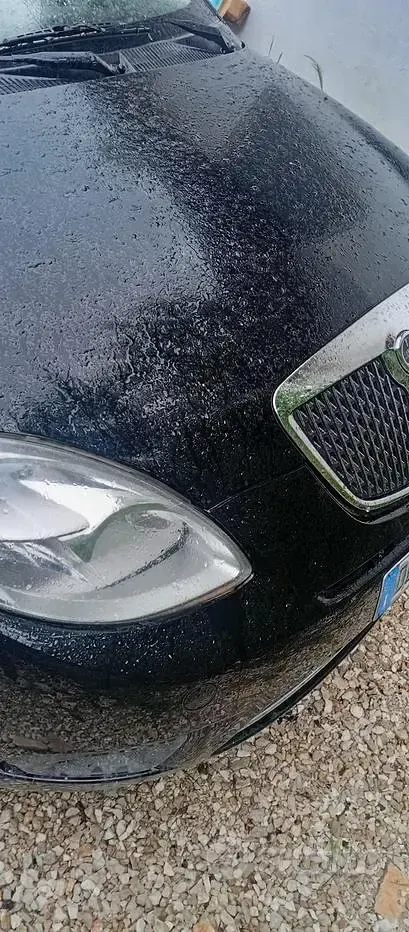 Usata Lancia Ypsilon 90 CV (66 kW) 2006 Nero Utilitaria