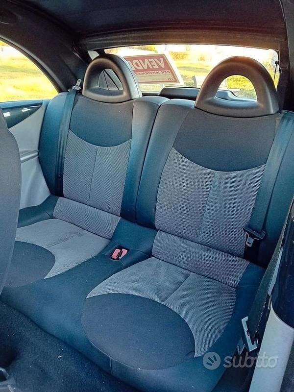 Usata Citroën C3 Pluriel 68 CV (50 kW) 2005 Grigio Cabrio