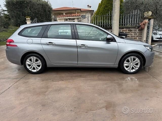Usata Peugeot 308 Active 99 CV (72 kW) 2016 Grigio Station wagon