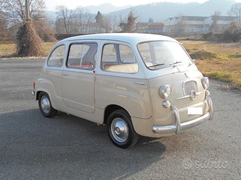 Usata Fiat 750 30 CV (22 kW) 1960 Monovolume