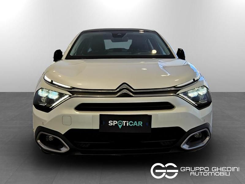 Usata Citroën C4 X Shine 100 kW (136 CV) 2023 Pearl white pearl white SUV