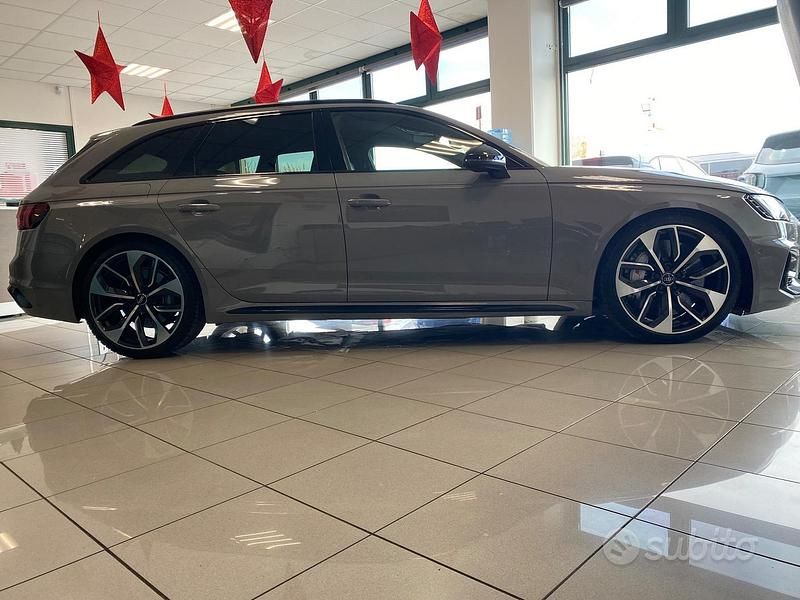 Usata Audi RS4 Comfort 450 CV (330 kW) 2018 Grigio Station wagon