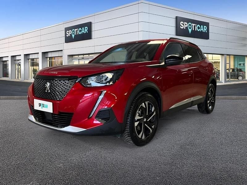 Usata Peugeot 2008 Allure 102 CV (75 kW) 2023 Rosso SUV