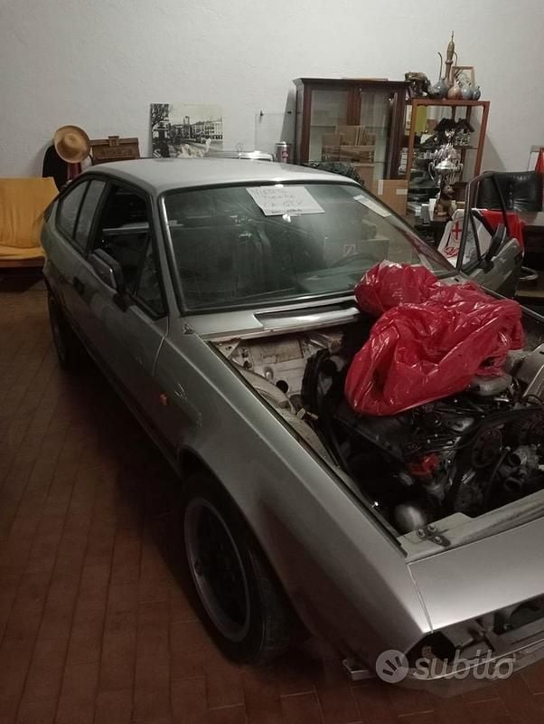Usata Alfa Romeo Alfetta GT/GTV 160 CV (117 kW) 1986 Coupé