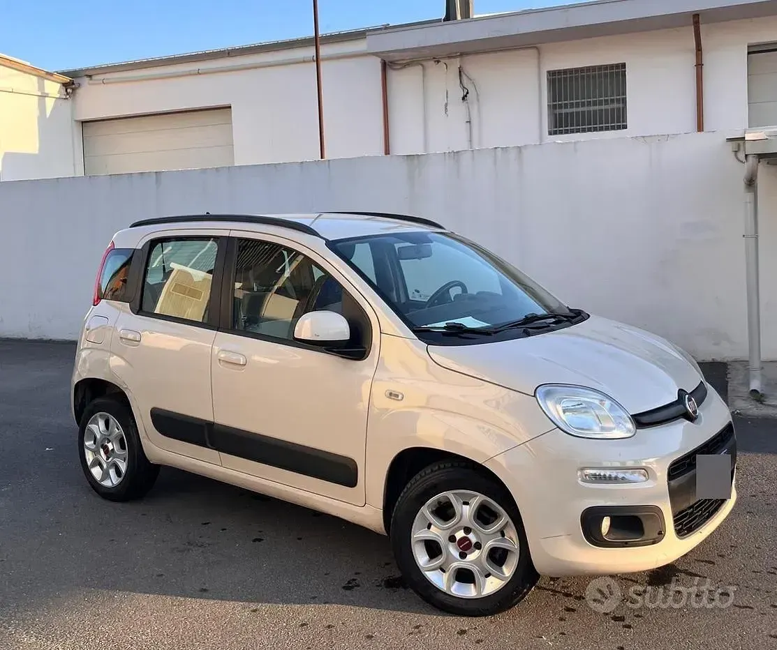 Usata Fiat Panda Easy 85 CV (62 kW) 2013 Giallo Utilitaria