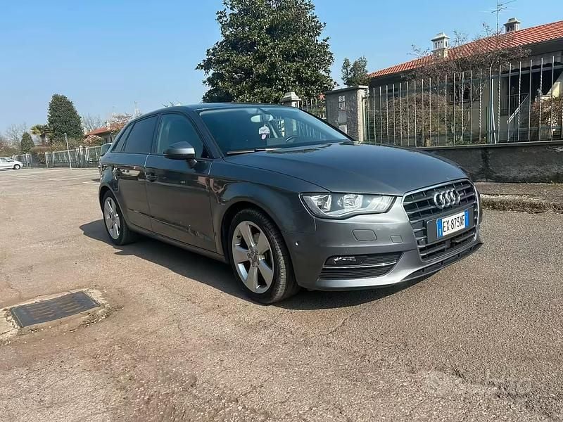 Usata Audi A3 150 CV (110 kW) 2014 Grigio Berlina