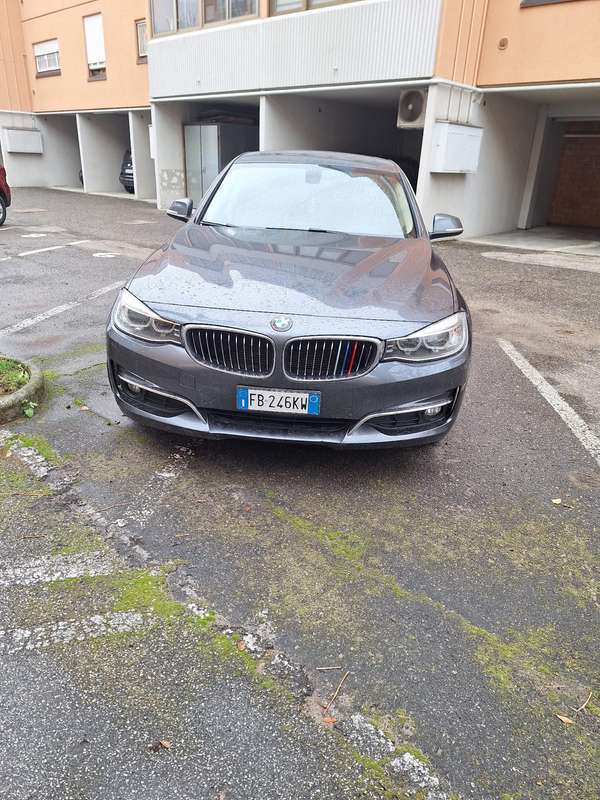 Usato 2015 BMW 320 Gran Turismo 2.0 Diesel 190 CV (17.000 €)