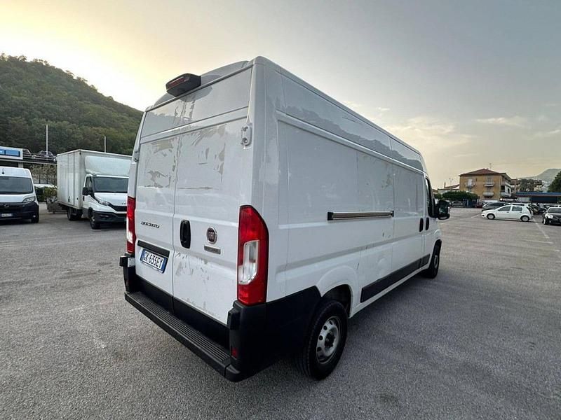 Usata Fiat Ducato 160 CV (117 kW) 2022 Bianco Furgone