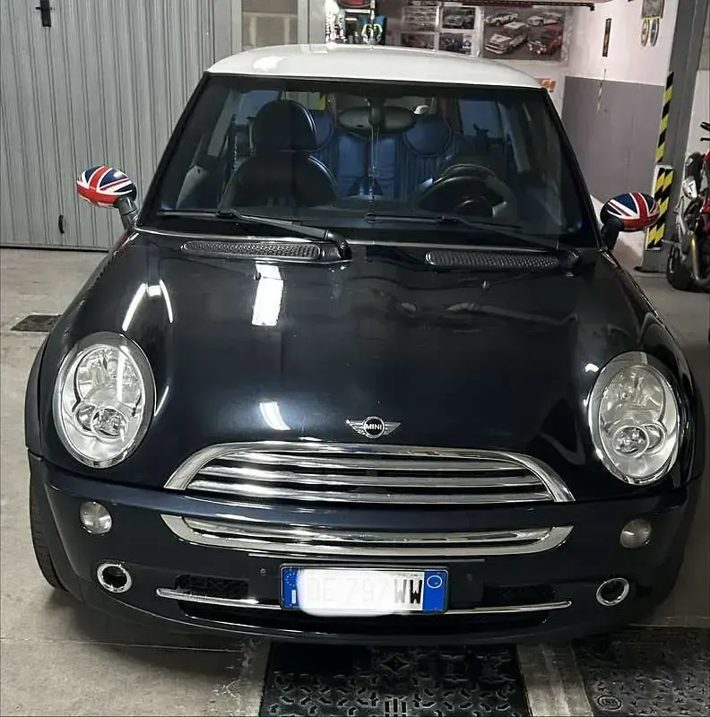 Usata Mini ONE 90 CV (66 kW) 2006 Utilitaria