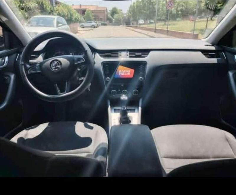 Usata Skoda Octavia G-TEC Executive 131 CV (96 kW) 2020 Station wagon