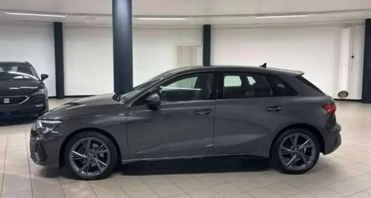 Usata Audi A3 S-Line 200 CV (147 kW) 2022 Other Berlina