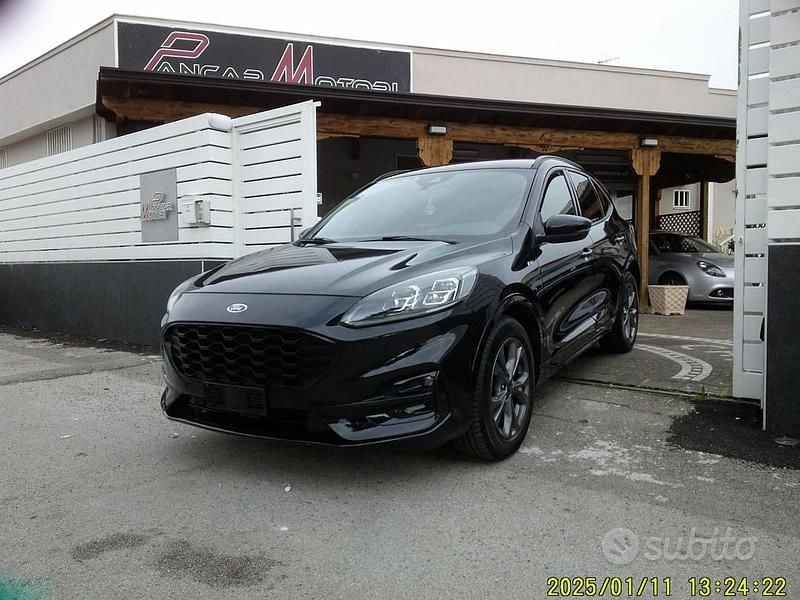 Usata Ford Kuga ST-Line 120 CV (88 kW) 2021 Nero SUV
