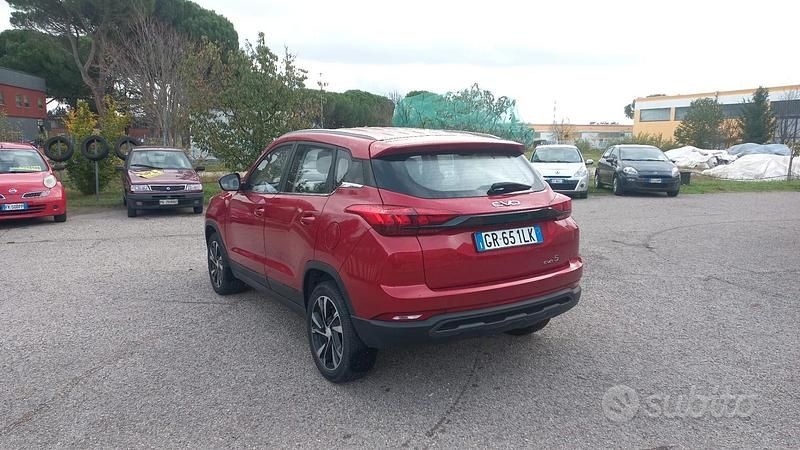 Usata EVO Evo 5 127 CV (93 kW) 2023 Rosso SUV
