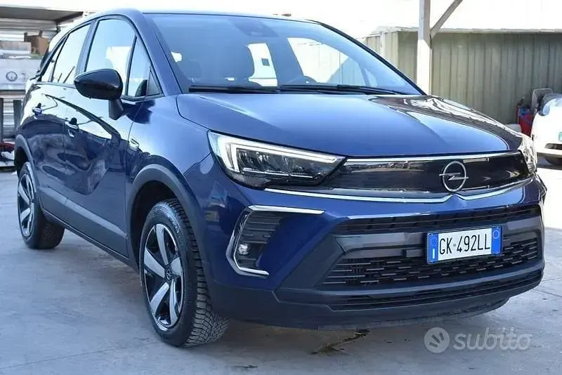 Usata Opel Crossland Edition 110 CV (80 kW) 2022 Blu/azzurro SUV
