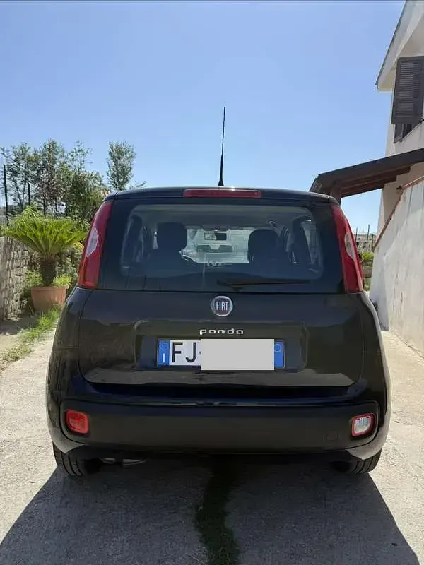 Usata Fiat Panda 69 CV (50 kW) 2017 Bluazzurro Utilitaria