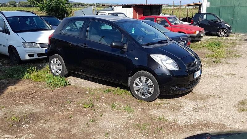 Usata Toyota Yaris 69 CV (50 kW) 2007 Utilitaria