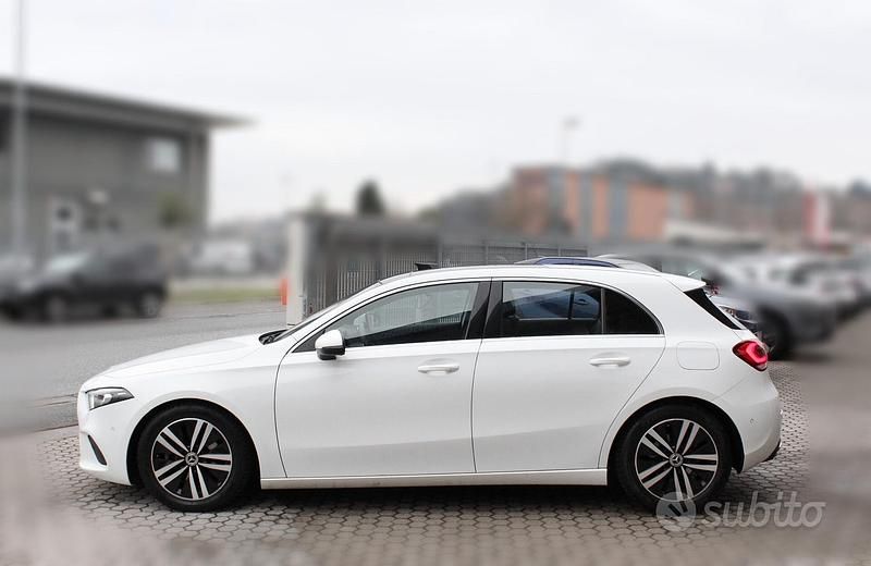 Usata Mercedes A180 116 CV (85 kW) 2022 Bianco Berlina