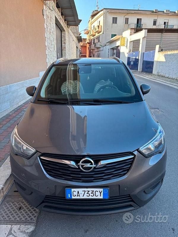 Usata Opel Crossland X 102 CV (75 kW) 2020 Grigio SUV