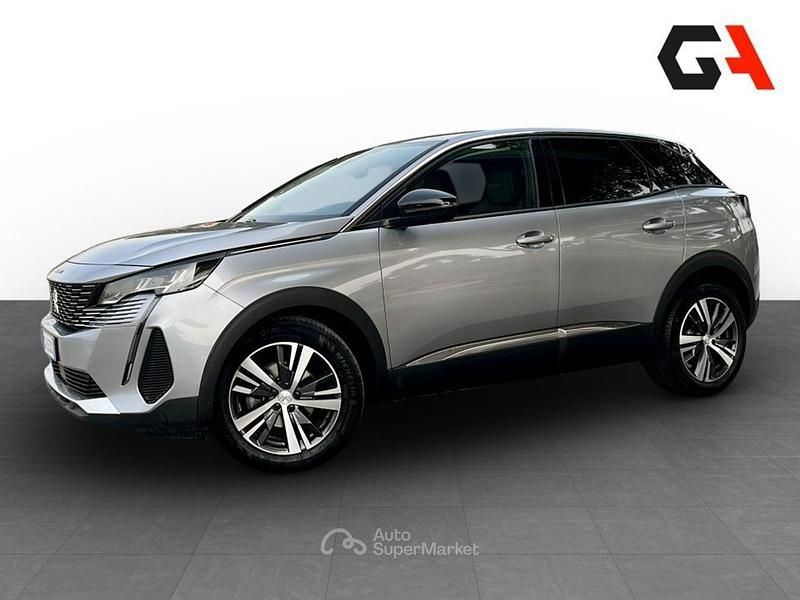 Usata Peugeot 3008 Active 131 CV (96 kW) 2022 Gray SUV