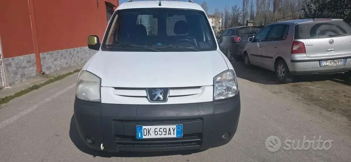 Usata Peugeot Partner 90 CV (66 kW) 2007 Monovolume