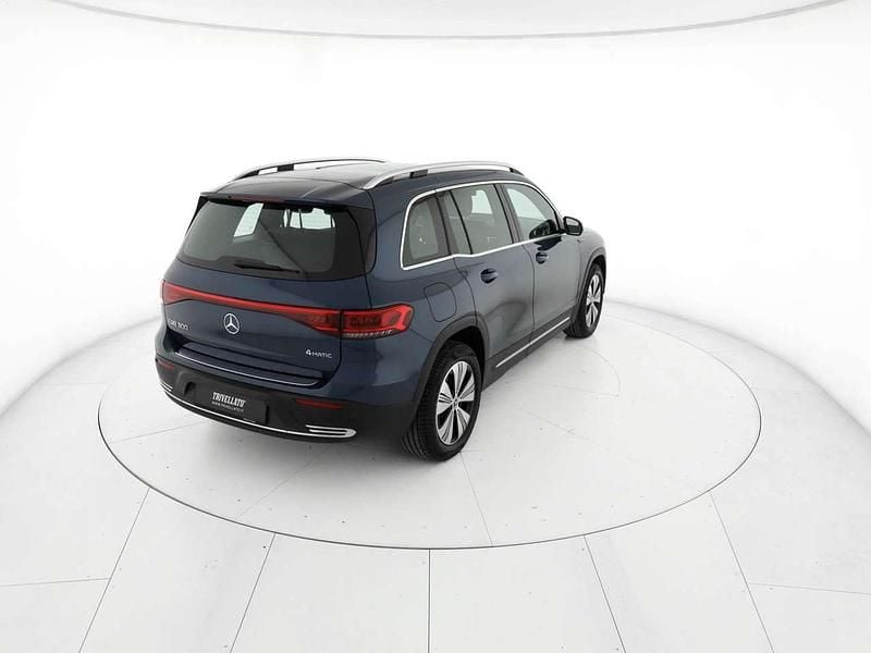 Usata Mercedes EQB300 167 kW (228 CV) 2022 Blu/azzurro SUV