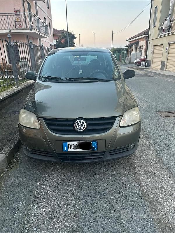 Usata VW Fox 2006 Grigio Utilitaria