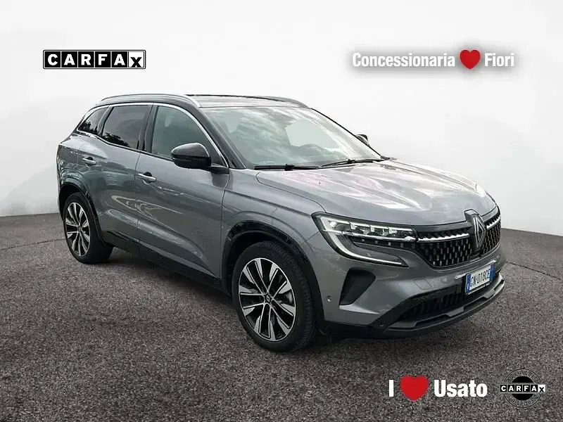 Usata Renault Austral Techno 199 CV (146 kW) 2023 Grigio SUV