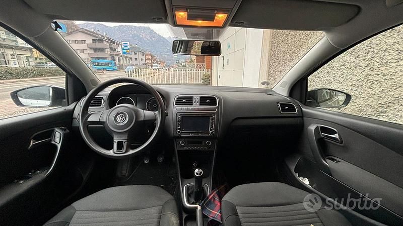 Usata VW Polo 75 CV (55 kW) 2012 Grigio Utilitaria