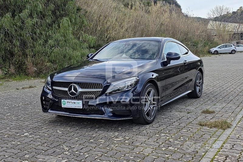 Usata Mercedes C300 Premium Plus 245 CV (180 kW) 2020 Blu Coupé