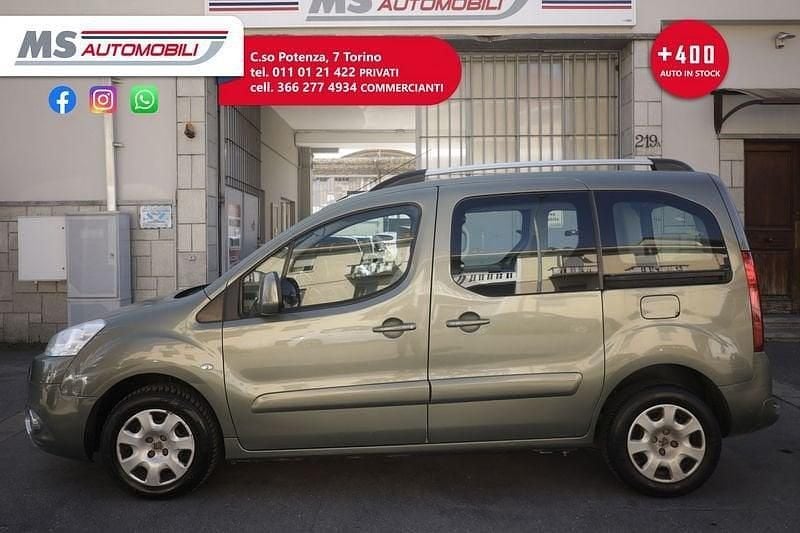 Usata Peugeot Partner Tepee Premium 90 CV (66 kW) 2011 Verde Monovolume