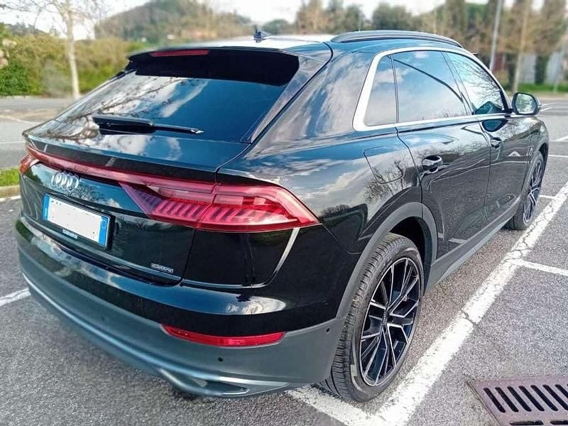 Usata Audi Q8 Sport 340 CV (250 kW) 2022 Nero SUV