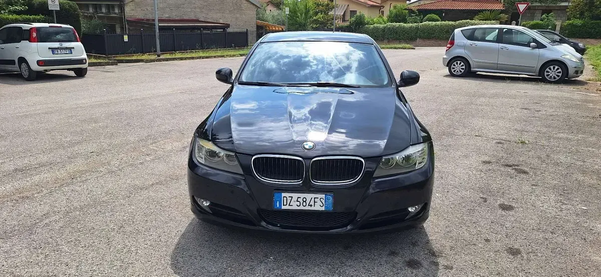 Usata BMW 320 170 CV (125 kW) 2009 Nero Berlina