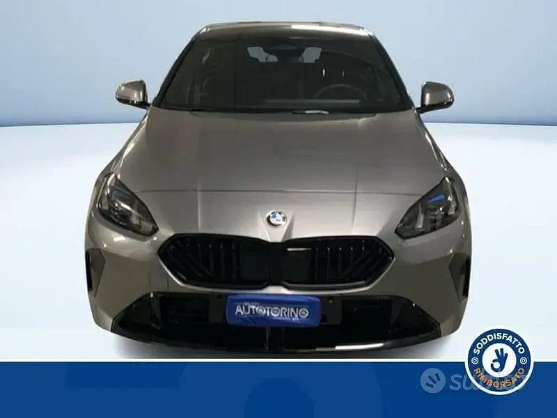 Usata BMW 118 M Sport 149 CV (109 kW) 2025 Grigio Utilitaria