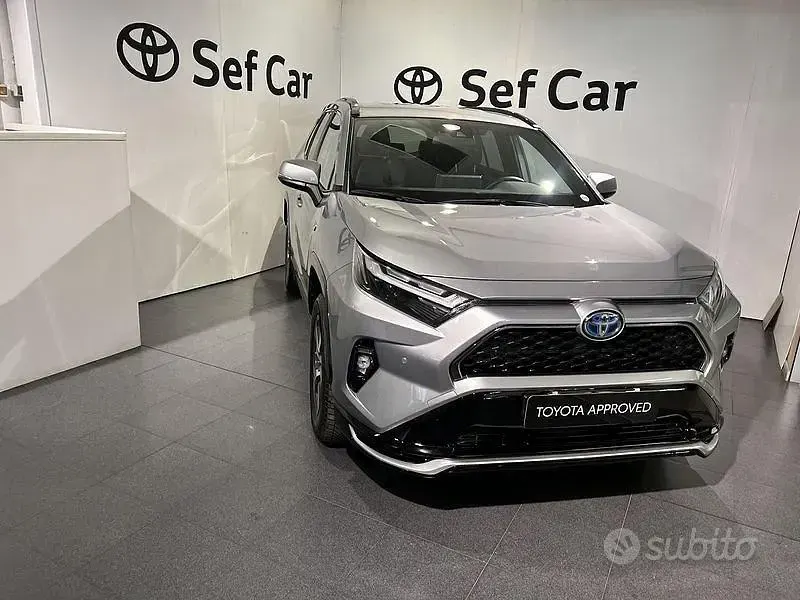 Usata Toyota RAV4 Hybrid 306 CV (225 kW) 2022 Grigio SUV