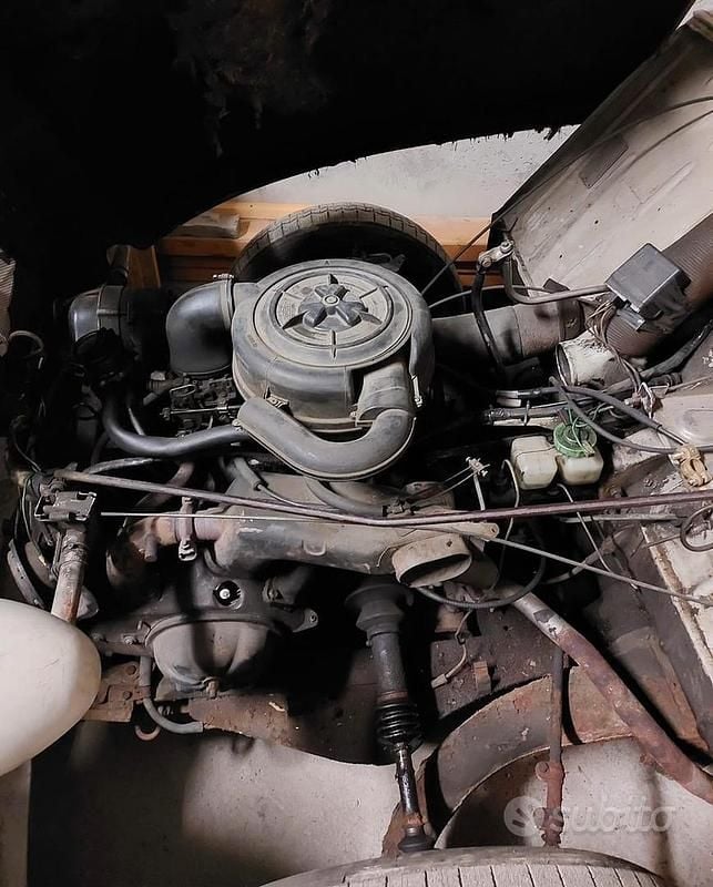 Usata Citroën 2CV 29 CV (21 kW) 1983 Grigio Berlina