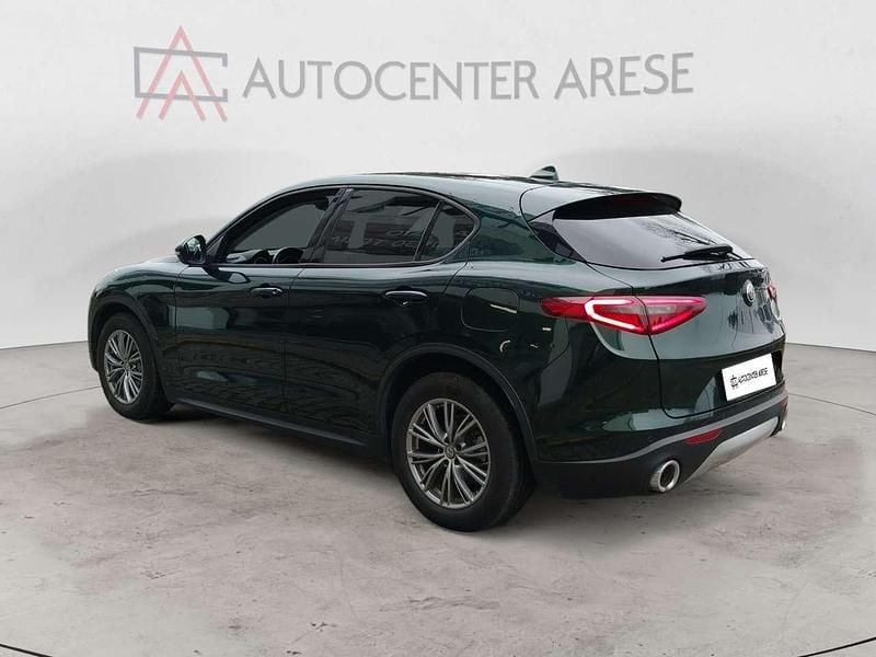 Usata Alfa Romeo Stelvio Business 160 CV (117 kW) 2021 Verde SUV