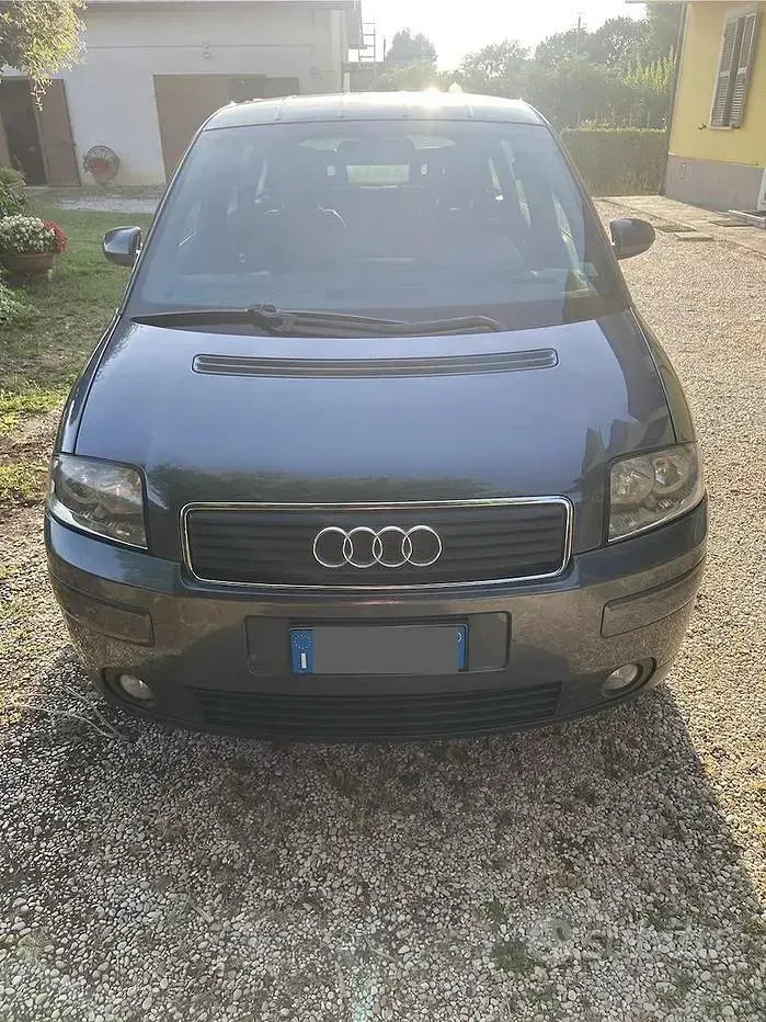 Usata Audi A2 S-Line 90 CV (66 kW) 2005 Grigio Utilitaria