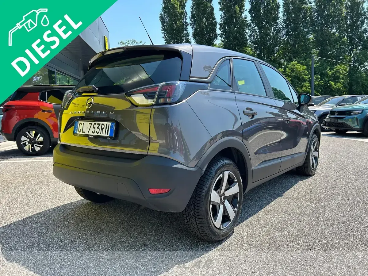 Usata Opel Crossland X Edition 110 CV (80 kW) 2023 Grigio SUV