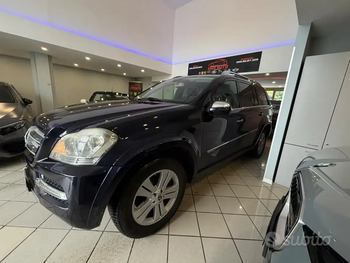 Usata Mercedes GL450 306 CV (225 kW) 2010 Nero SUV