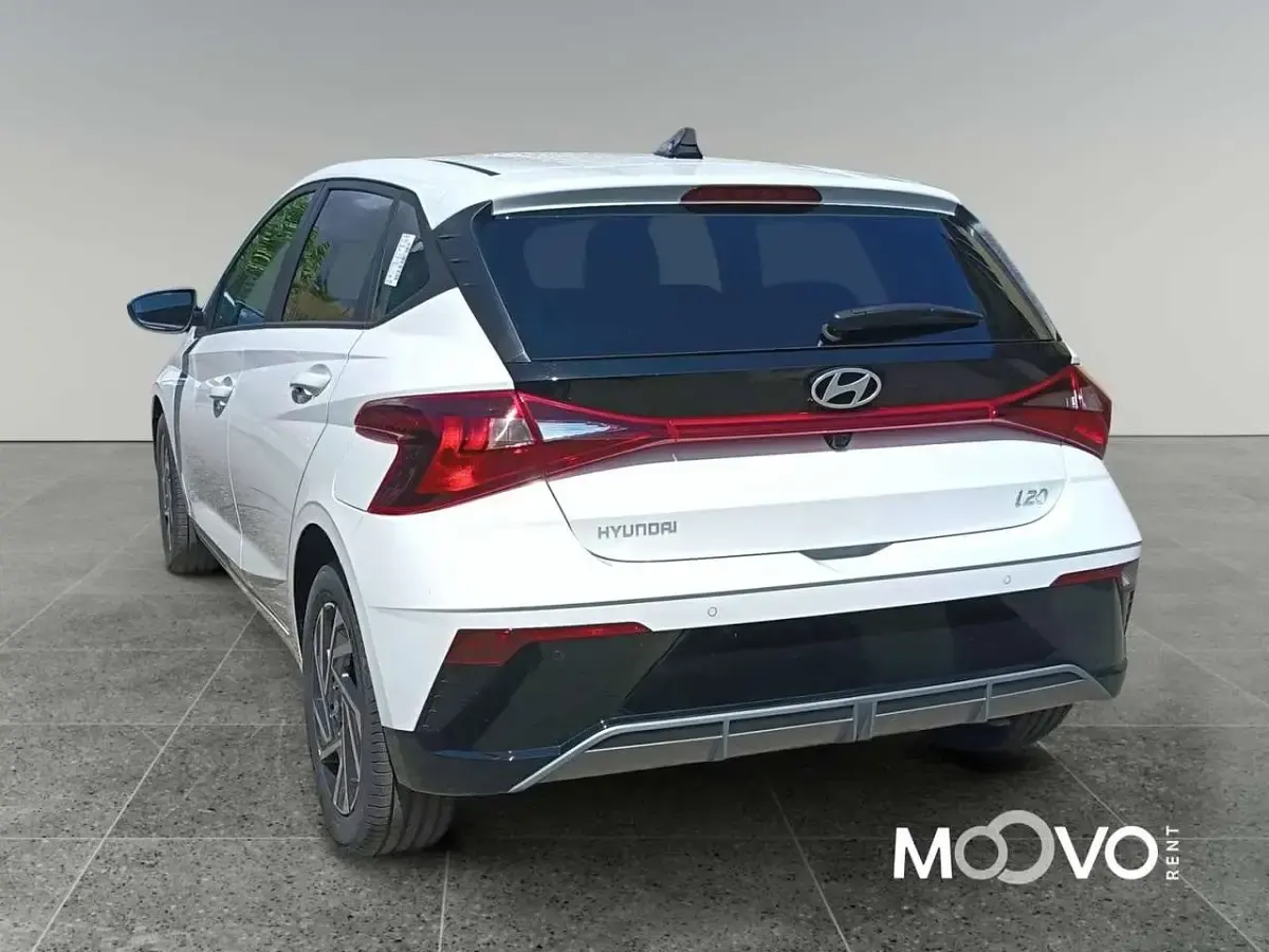 Nuova Hyundai i20 90 CV (66 kW) 2026 Atlas white Utilitaria