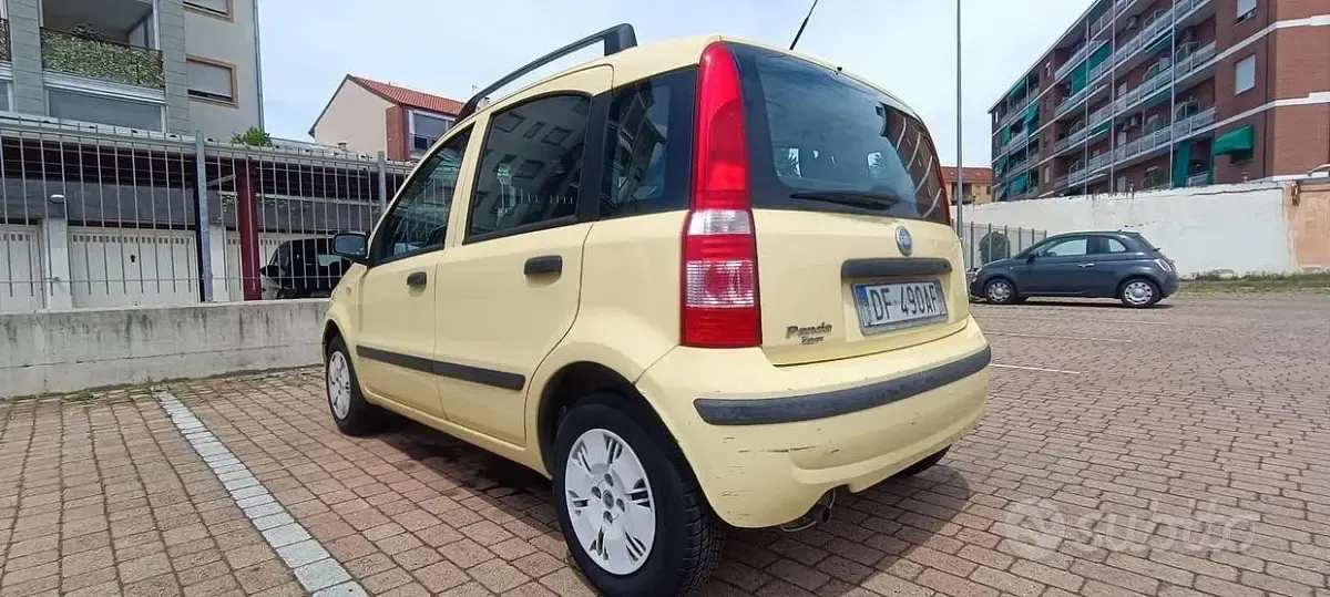 Usata Fiat Panda 60 CV (44 kW) 2007 Giallo Utilitaria