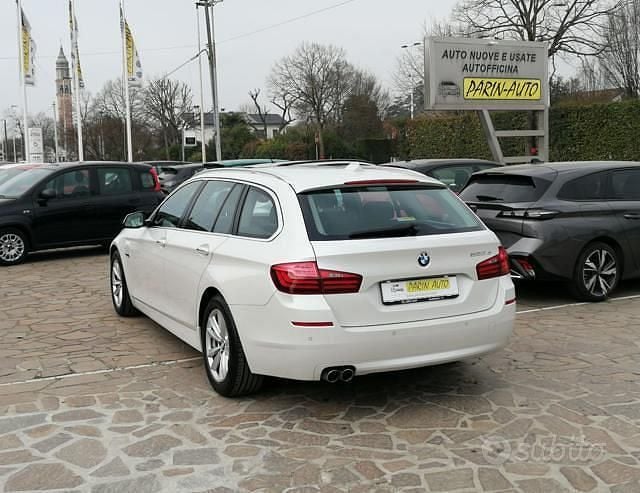 Usata BMW 520 190 CV (139 kW) 2016 Bianco Station wagon