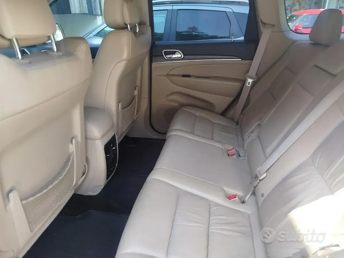 Usata Jeep Grand Cherokee 250 CV (183 kW) 2014 Bianco SUV